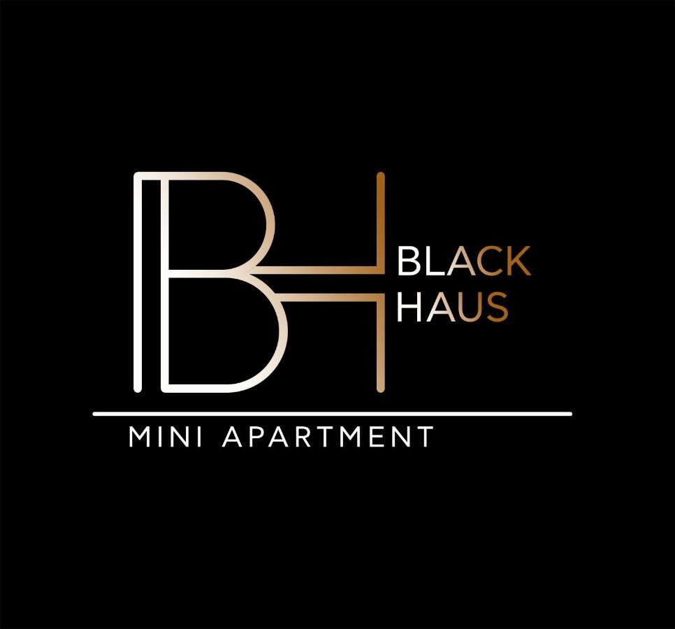 Blackhaus Young Mini Thessaloníki Eksteriør bilde